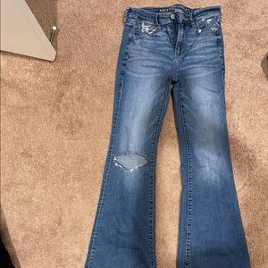 It’s a pair of AE jeans in the style BootCut and I don’t like the bootcut!!